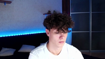 Cute_Booyy  08-10-2021 video strip